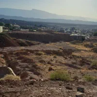 زمین جلوی جاده اصلی واشیان