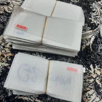 گلس گوشی قدیمی موجود هست