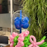 دسته گل بادکنکی|گل مصنوعی|کرمان, |دیوار