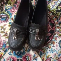 یه جفت کفش|کیف، کفش، کمربند|نیشابور, مازول|دیوار