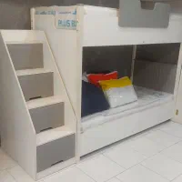 تخت دو طبقه