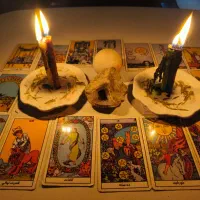 شمعتراپی و تاروت نازآفرین