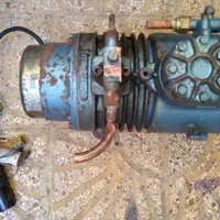 کمپرسور چیلر کندانسور اپراتور برودتی سردخانه|ماشین‌آلات صنعتی|تهران, آهنگ|دیوار