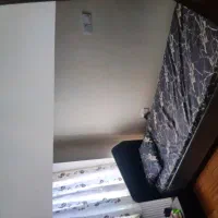 تخت و پاتختی
