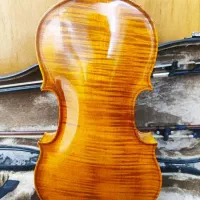 ویولن دستساز|ویولن|آباده, |دیوار