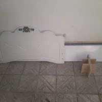 میزتحریزوتخت
