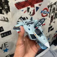 جنگنده اسباب بازی تمام فلزی تمیز