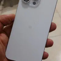 آیفون ۱۶ پرومکس سفید