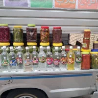 انواع گلاب و عرقیجات کاشان