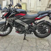 موتور سیکلت NS200