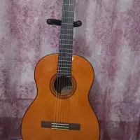 گیتار c70 بهمراه کیس نو