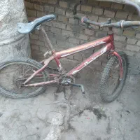 ۲ عدد دوچره ۲۰و  ۲۶ تمیز|دوچرخه، اسکیت، اسکوتر|کارون, |دیوار