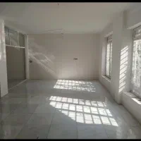 واحد اداری تجاری مطهری/130متر/تخلیه