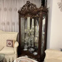 بوفه کنده کاری شیشه ای آینه ای