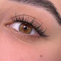 آموزش کاشت مژه ، لیفت ، همراه با مدرک