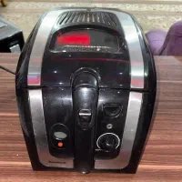 سرخ‌کن مشکی، تمیز و در حد نو