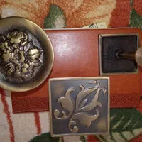 گل‌ میخ‌ دیواری تمام برنجی وینارت