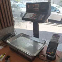 ترازوی RADIN 8800-P در حد نو