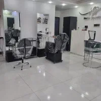 استخدام نیروی حرفه ایی در لاین های ناخن و مژه