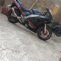 موتورسیکلت سنگین سوزوکیrf400