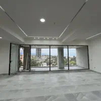 83متر.فول امکانات.خ آبان شمالی