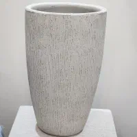 گلدان بزرگ ۲عدد