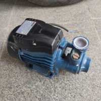 پمپ آب نیم اسب ایکار مدل QB60