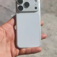 آیفون 17 pro zaa