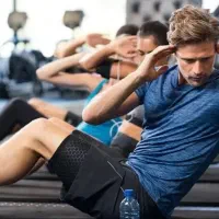 مربی آنلاین حرکات اصلاحی