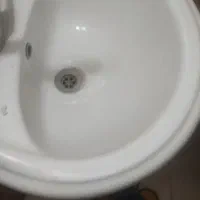 روشویی تمیز سالم چینی