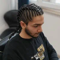 بافت مو و دردلاک مردانه «پوریا»|خدمات آرایشگری و زیبایی|تهران, جیحون|دیوار