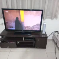 تلوزیون ال جی پلاسما ۴۲ اینج با میز تلوزیون