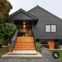 خانه-ویلایی-کلنگی-220-متری-خیابان-قائم