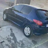 ماشین ۲۰۶