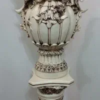 پایه و گلدان دکوری