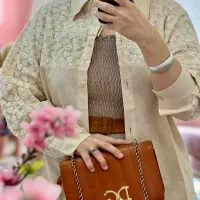 حراج انواع شومیز ب دلیل تک شدن با ارسال رایگان|حراج|قم, بلوار امین و ساحلی|دیوار