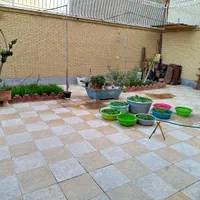 آپارتمان 100 متری دو خواب + 80 متر حیاط اختصاصی