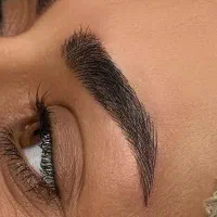 میکرو بلیدینگ ابرو ۱۵۰۰ تخفیف بهاره