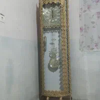 بوفه ساعت زیر تلویزیون