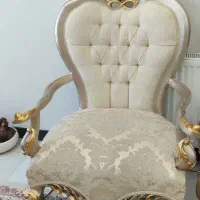 مبل نیمه استیل تمیز و مرتب