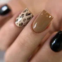 خدمات کاشت ناخن ...اسپا و پارافین تراپی