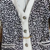 تعدادی پالتو وکاپشن دخترانه سالم|حراج|مشهد, شهرک امام هادی (شهرک غرب)|دیوار