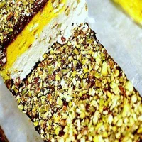 تولیدروزانه شیرینی داغ بستنی سنتی با شیر تازه محلی|خوردنی و آشامیدنی|نیشابور, شهرک فرهنگیان|دیوار