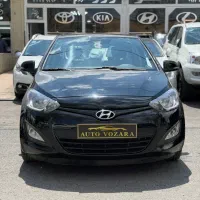 هیوندای i20