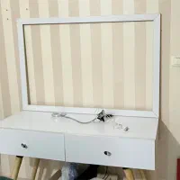 قاب آینه خالی