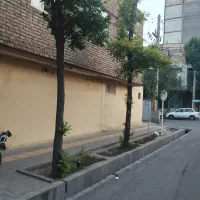 فروش منزل ویلایی سر دونبش دوطبقه