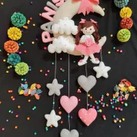 آویز در اتاق کودک