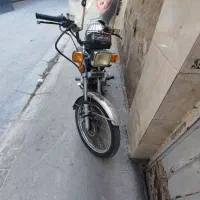 موتورسیکلت هوندا 150 آزما