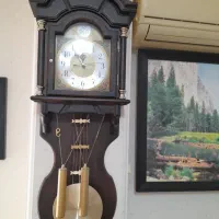 ساعت دیواری