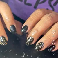 خدمات ناخن صنم|خدمات آرایشگری و زیبایی|اصفهان, شهرک زاینده رود|دیوار